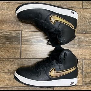 Air Force 1 - Mens 13